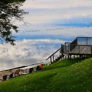 Sunny Point Resort